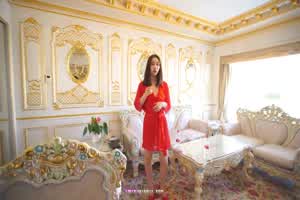 果哥出品的超级淫骚正妹大尺度全裸拍摄 绯红的魅惑  背景图片