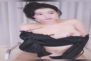 韩国主播脱衣服真诱人  背景图片