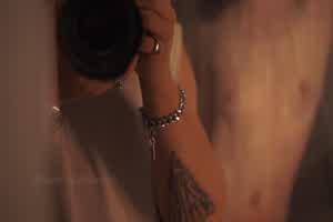 推特网红情色摄影师【MixMico】极品粉嫩鲍  背景图片