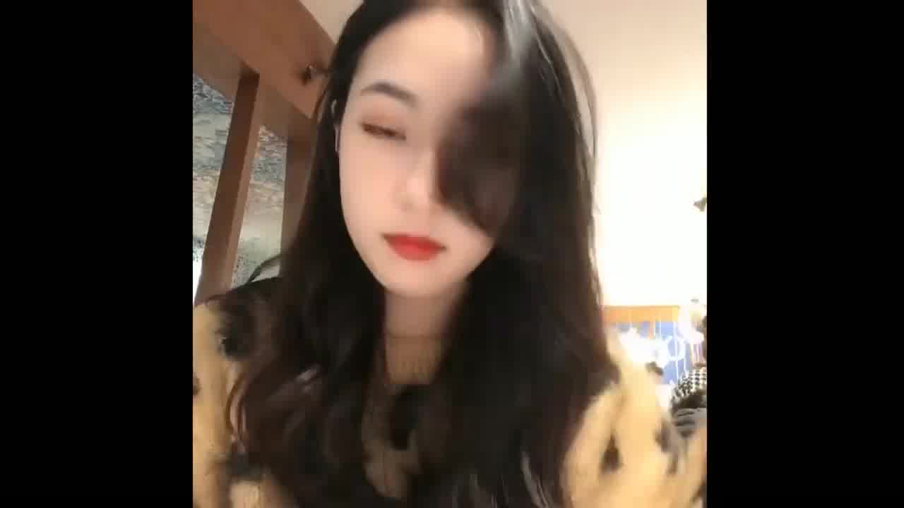  色影大师王动 御用美模姐妹花魅惑私拍 的剧照5