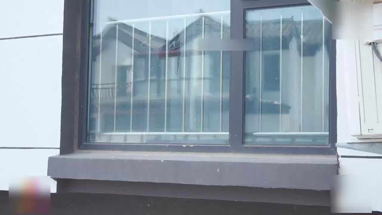  【超正点❤️女神】桥本香菜✨足球宝贝丝足调教阴茎，插入嫩穴无比湿滑，高潮喷射，粉嫩蜜瓣无套内射精液。 的剧照9