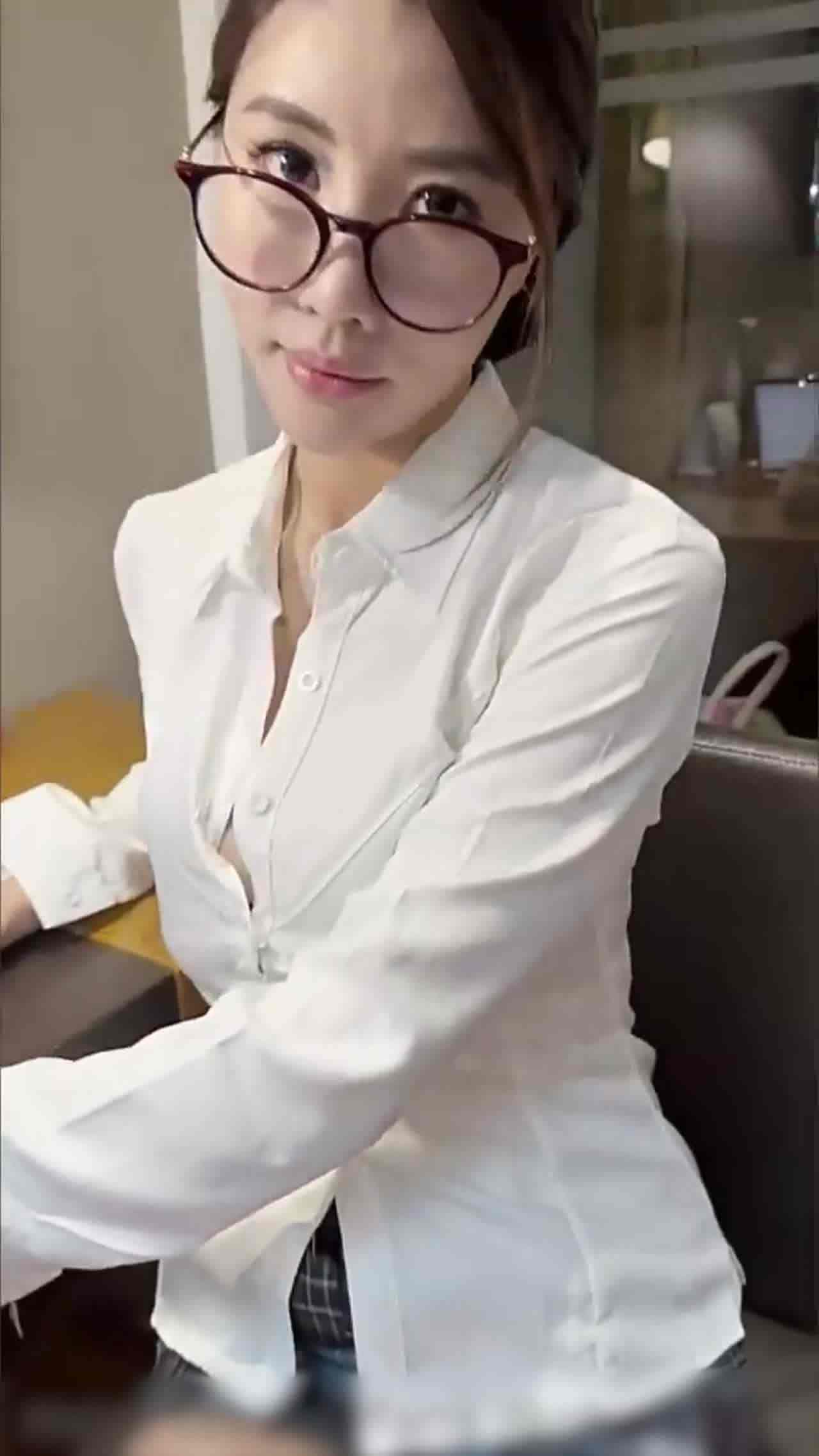  解锁秘书的用法 的剧照3