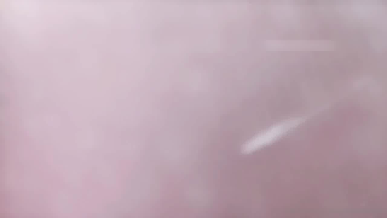  足控福音露白虎骚穴 的剧照10