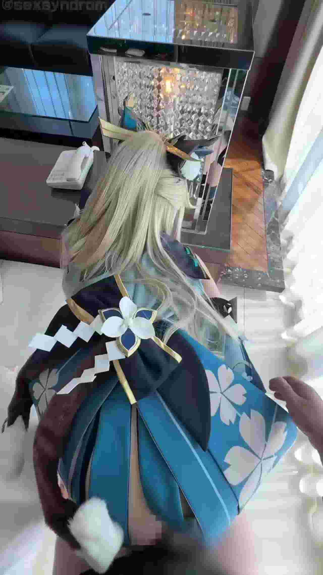  高质量coser 拍完照顺便用身体付钱 的剧照2