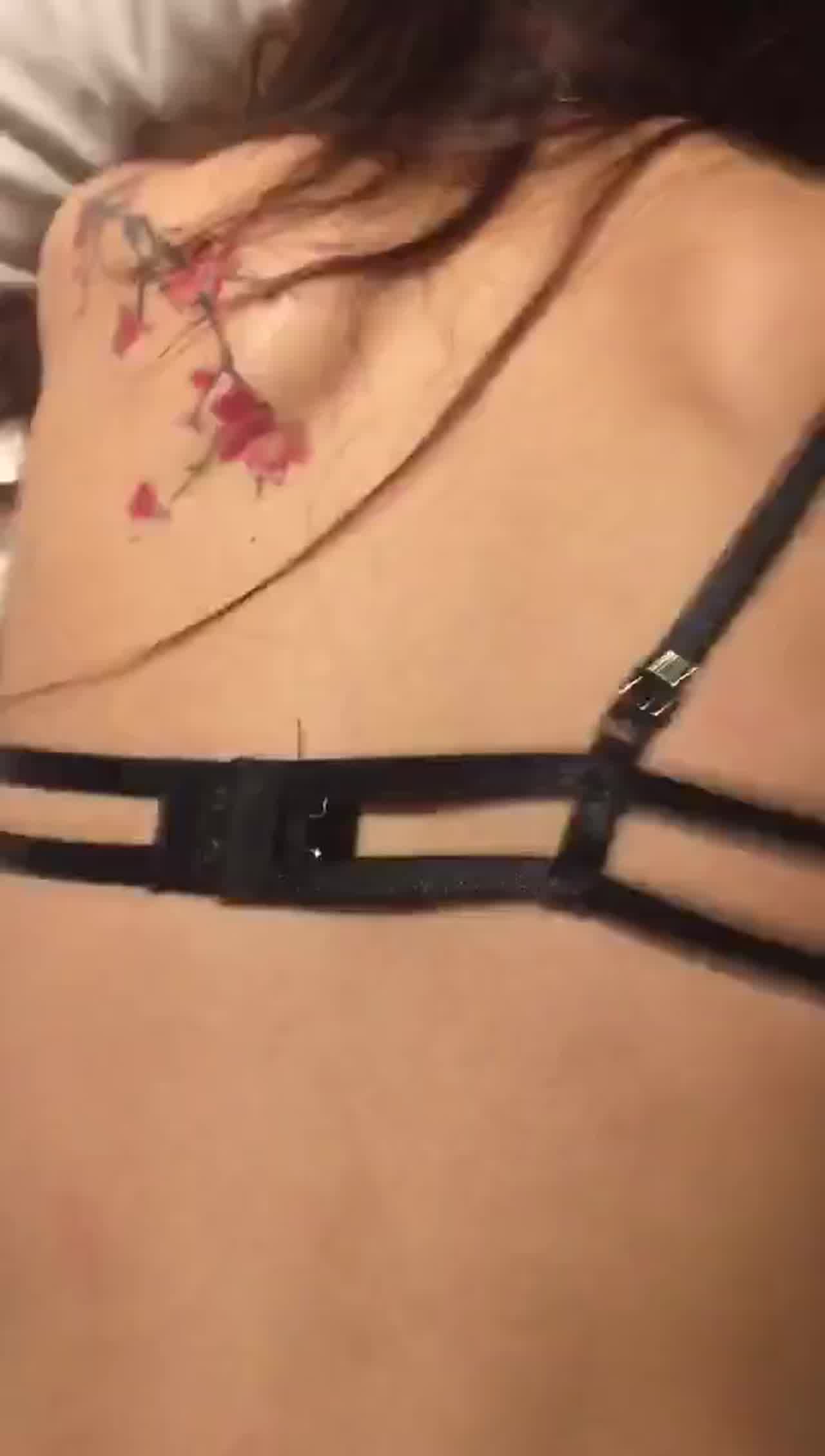  本人原创视频 的剧照5