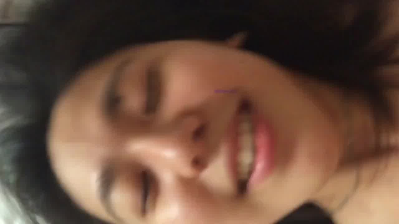  午休和美女同事开房打炮~同事笑得很灿烂 太骚了受不了 的剧照7