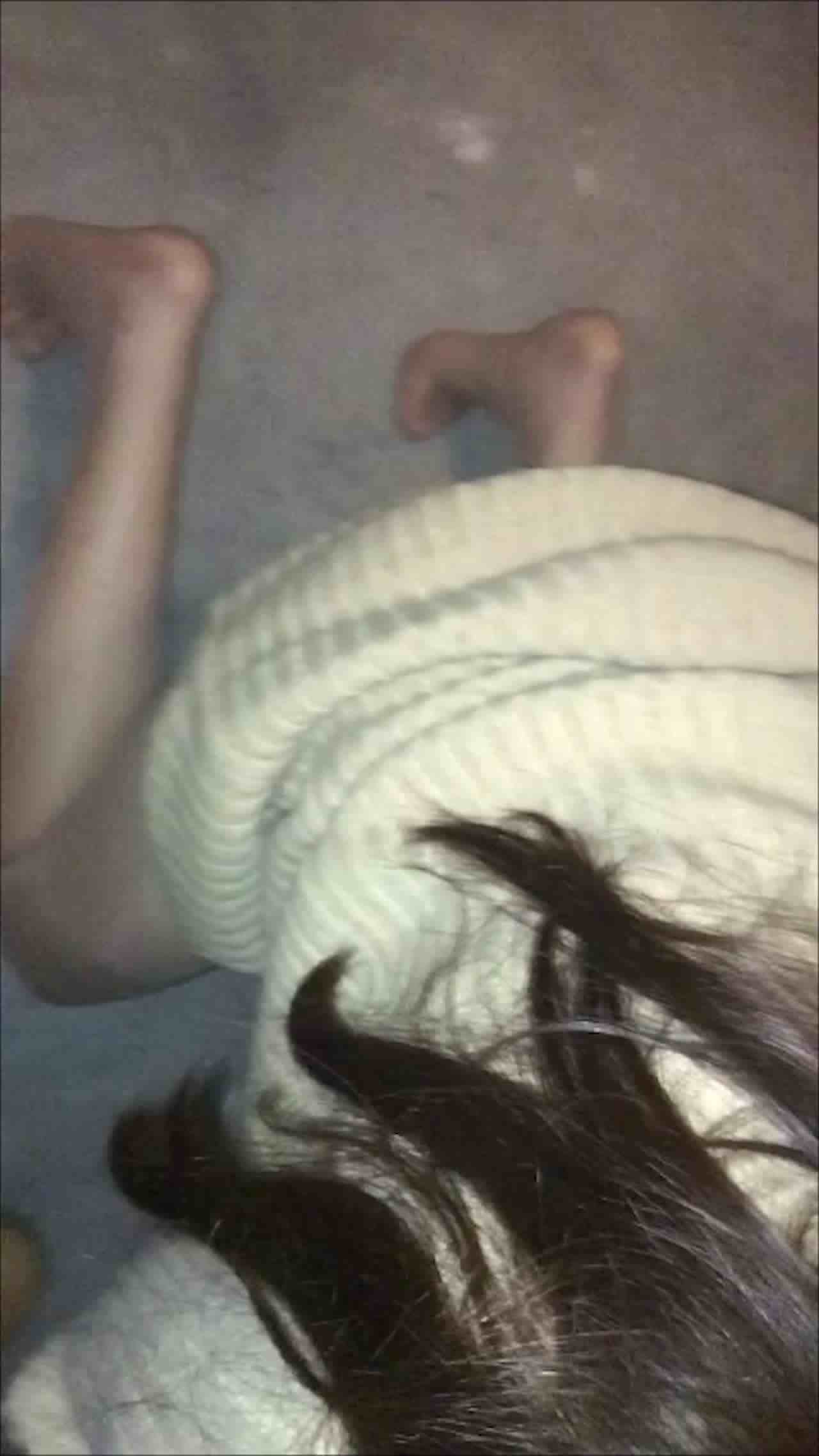  【云盘高质露脸泄密】，美院拜金，高颜值小姐姐，沦为富家少爷性宠，户外野战 的剧照5