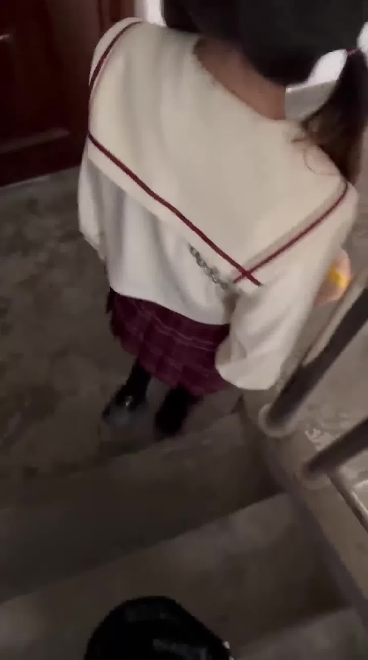  顺风车邂逅JK眼镜小妹，【PUA】极限拉扯，强行插入,大喊‘不要’嗷嗷乱叫！高潮疯狂抽搐，太嫩了 的剧照2