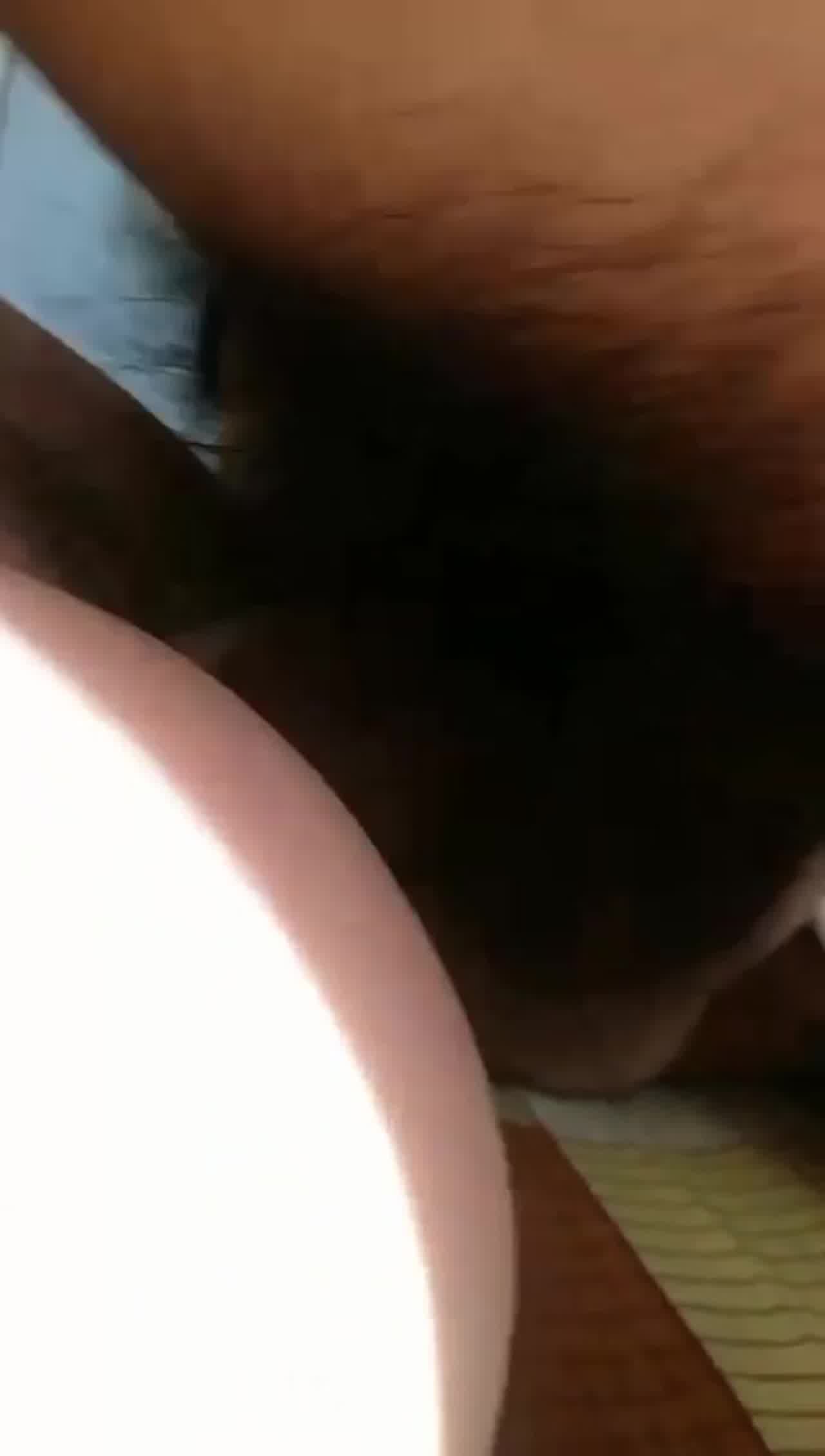  近距离看抽插圆脸妹子肥鲍 的剧照1