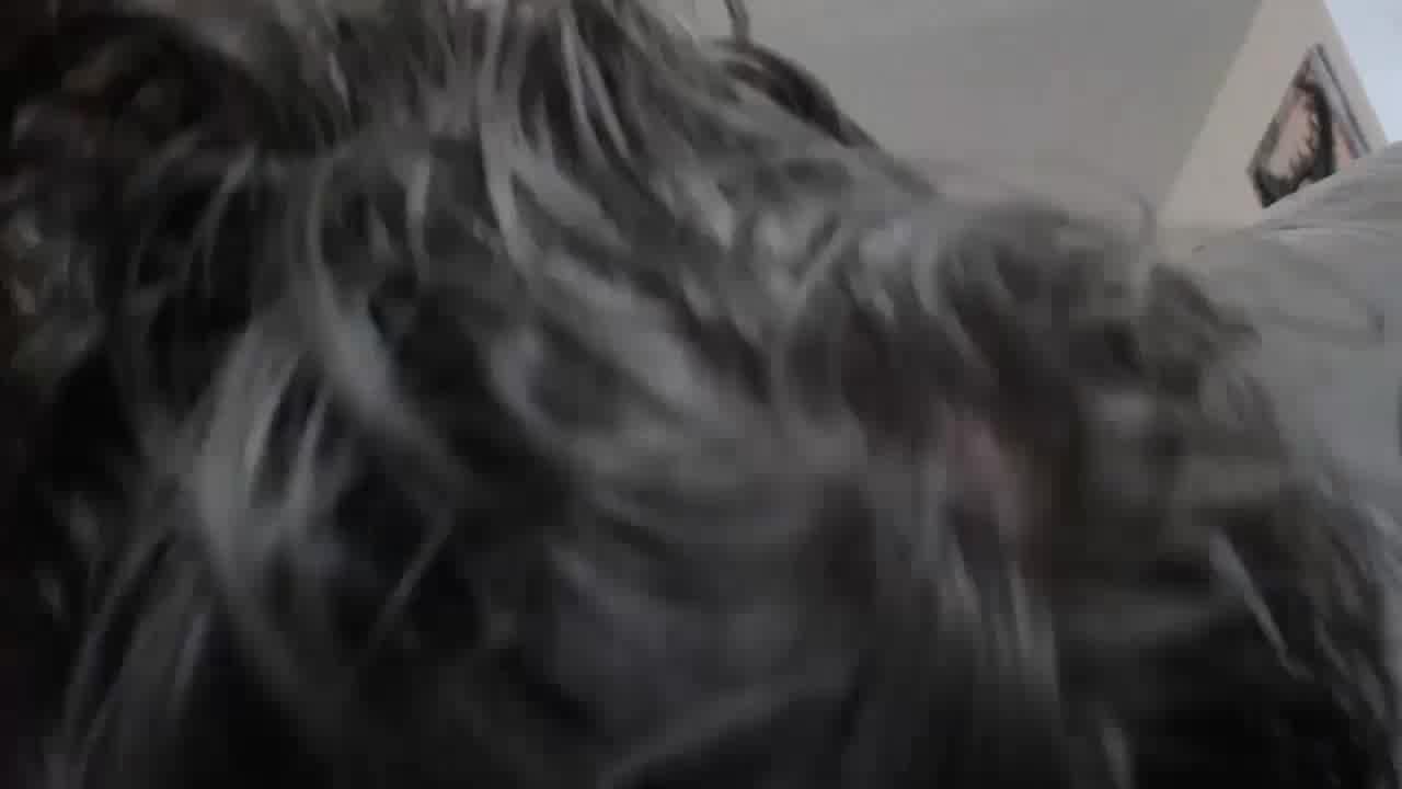  留学正妹在外带洋老外的大肉棒回家中享用 的剧照10