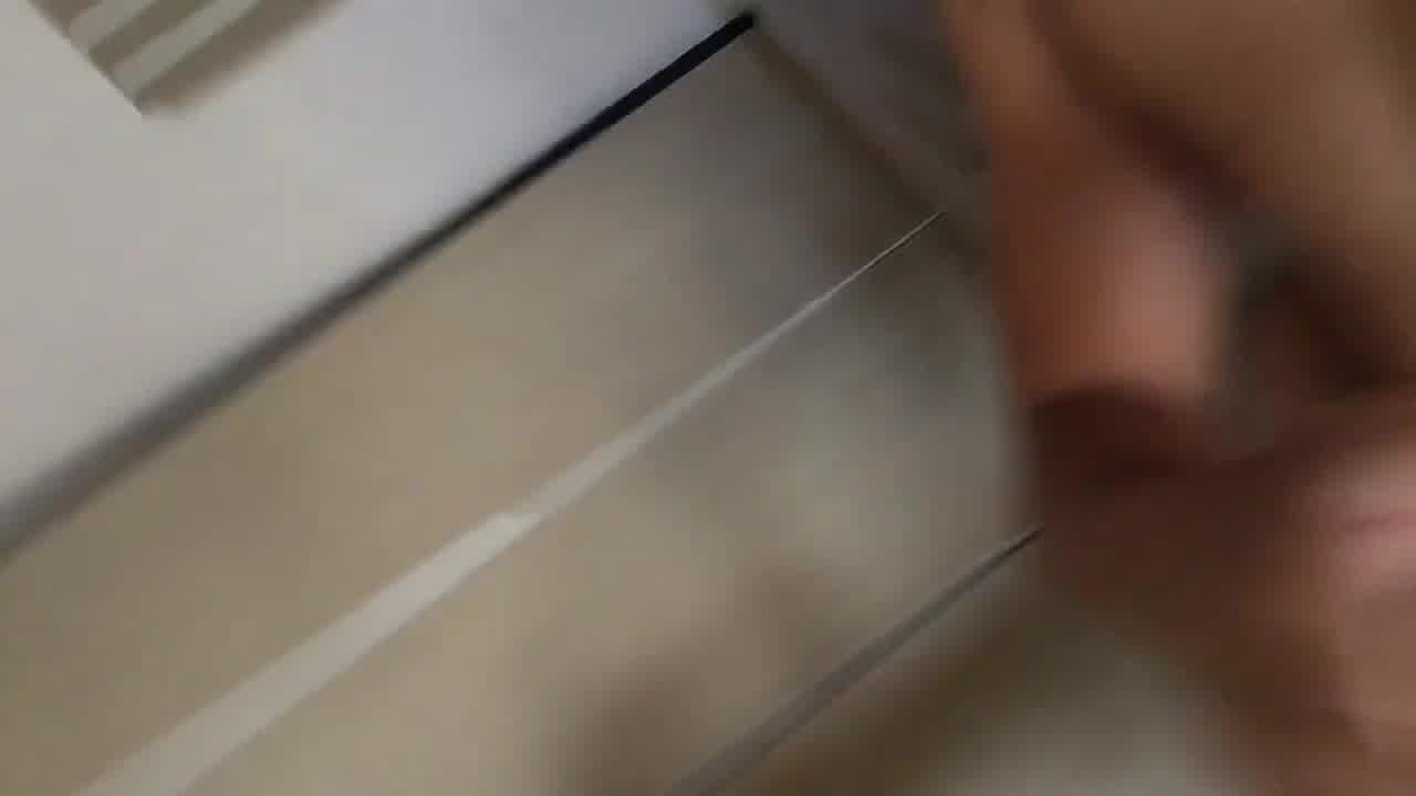  越南小蛮腰在男友身上狠狠扭腰摆臀镜头都快抓不住 的剧照10