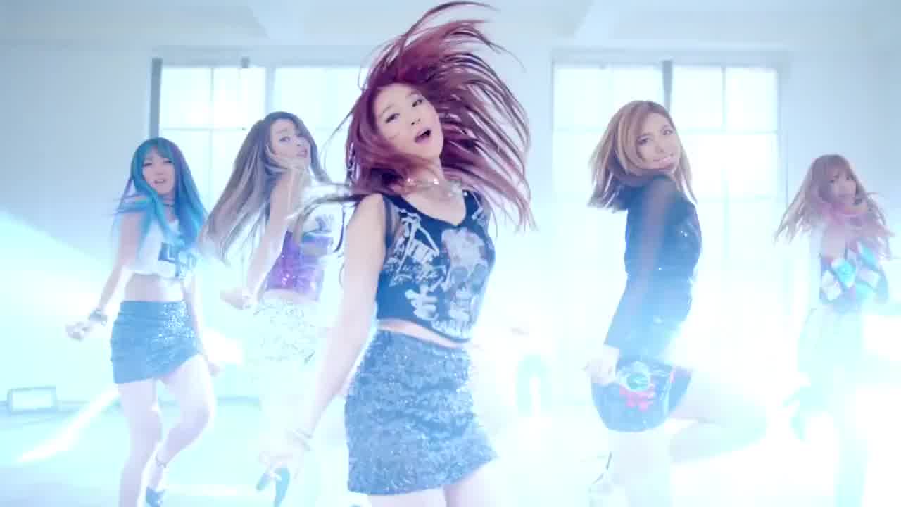  HELLOVENUS 韩国PMV 听着电音看黄片有够牛! 的剧照7