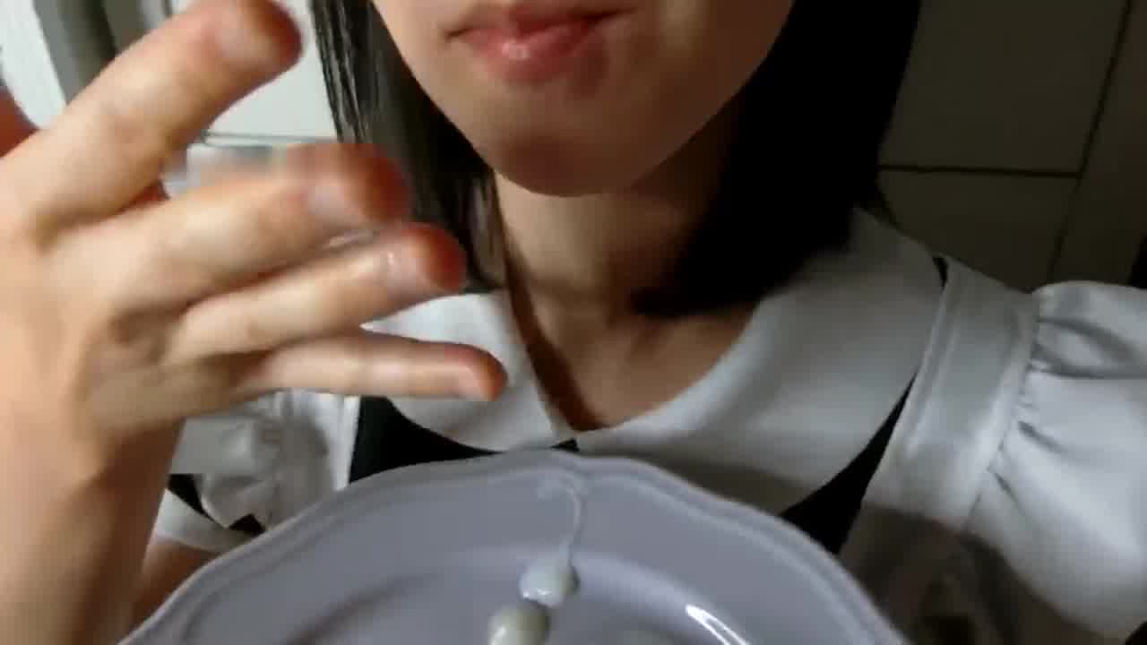  喜欢吃主人的酸奶甜甜圈 的剧照1