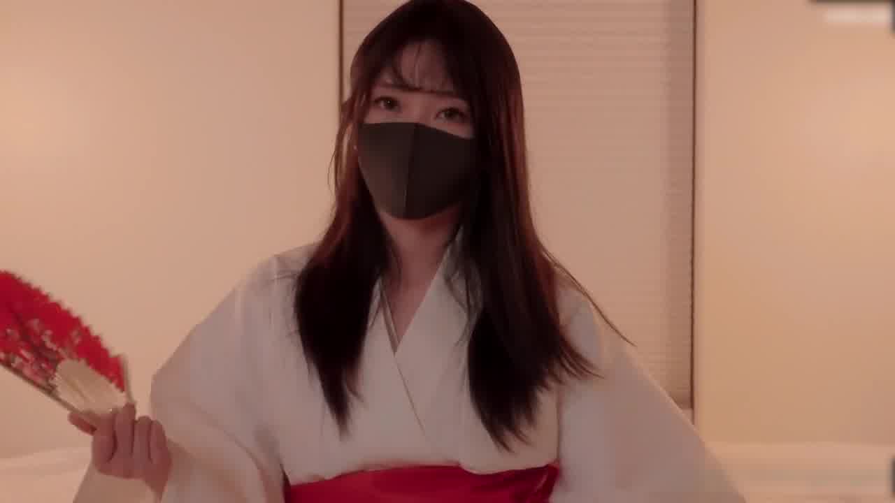  HongKongDoll 和服小姐姐自慰高潮小骚逼 短篇集 隐藏内容「闺中语」 的剧照7