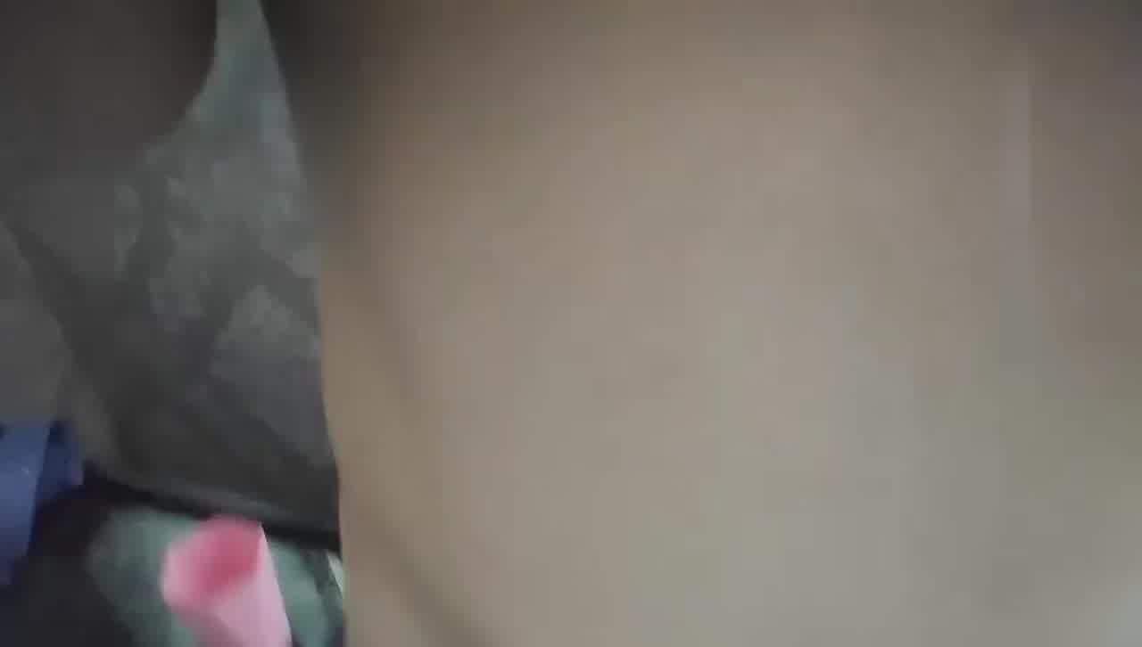  【会所寻爱】享受一条龙服务，舔菊猛吸蛋蛋‘卧槽我蛋都要被你吸掉了’无套摩擦骚穴，太爽了！ 的剧照5