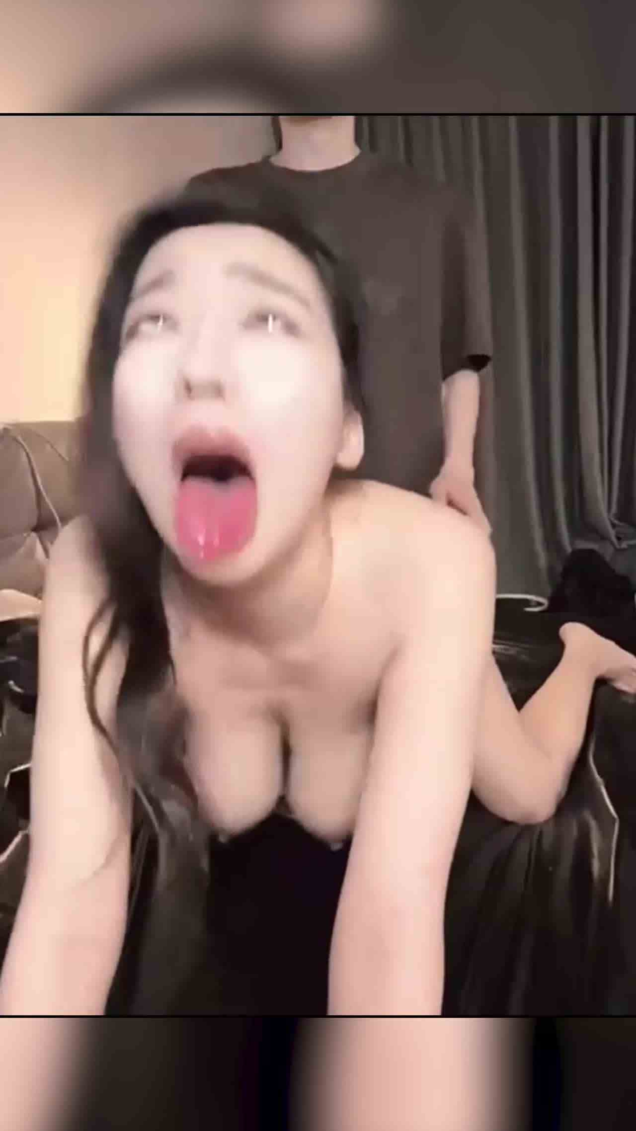  尝到性爱的高潮之处 的剧照8